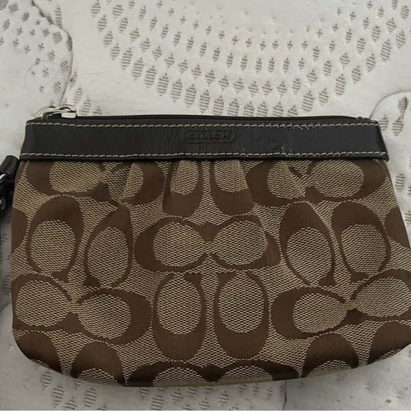 Coach Wristlet - Picture 1 of 3